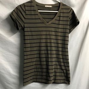 Heart and hips, large olive green, black striped V-neck T-shirt juniors wuc